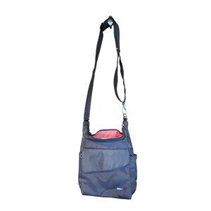 Travelon Anti-Theft Crossbody Bag For Women With RFID Blocking & Locking Compart